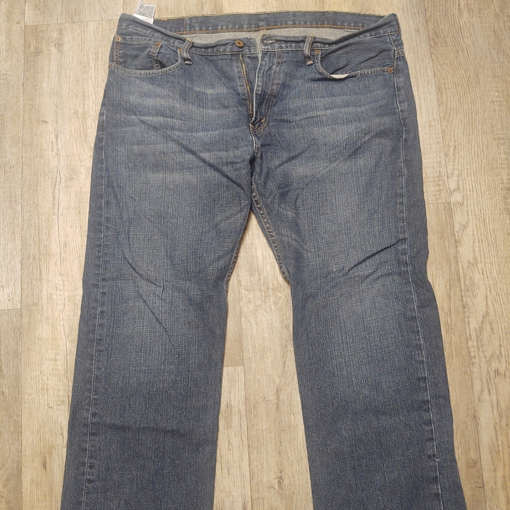 Levi's 569 jeans